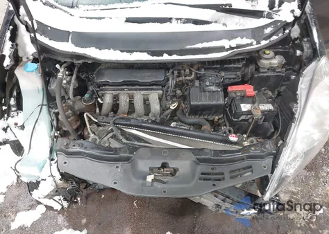 2010 Honda Fit Sport z USA, uszkodzony, nr VIN JHMGE8G46AS001066